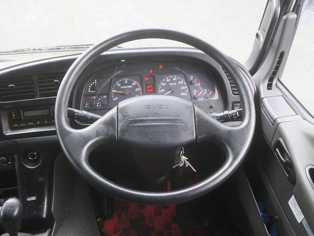 中古トラック いすゞアルミウィング ＃16