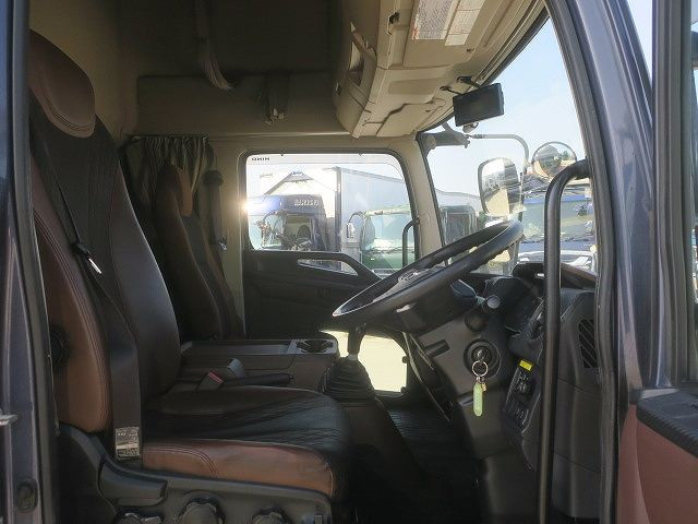 中古トラック 日野 レンジャー 中型アルミウィング