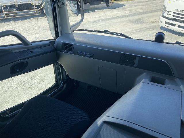 中古トラック 三菱ふそうアルミウィング ＃13