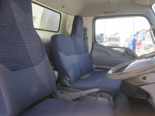 中古トラック 三菱ふそうアルミバン #11