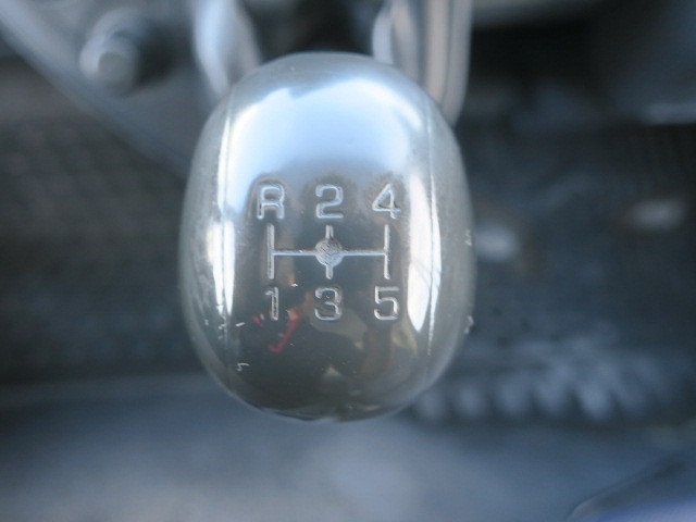 中古トラック 三菱ふそう キャンター 2tアルミバン