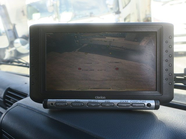 中古トラック 三菱ふそう キャンター 2tアルミバン