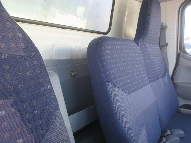 中古トラック 三菱ふそう キャンター 2tアルミバン