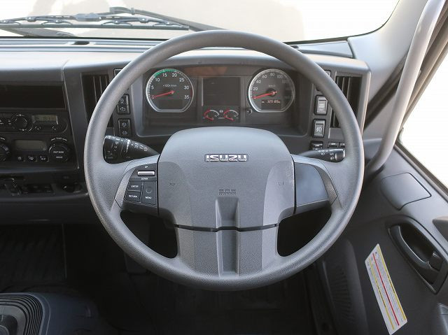 中古トラック いすゞアルミウィング ＃15