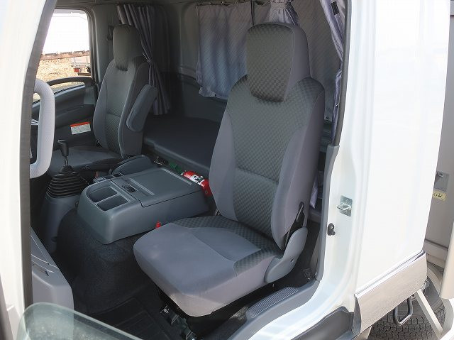 中古トラック いすゞアルミウィング ＃22