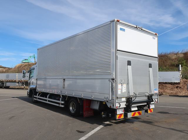 中古トラック いすゞアルミウィング ＃4