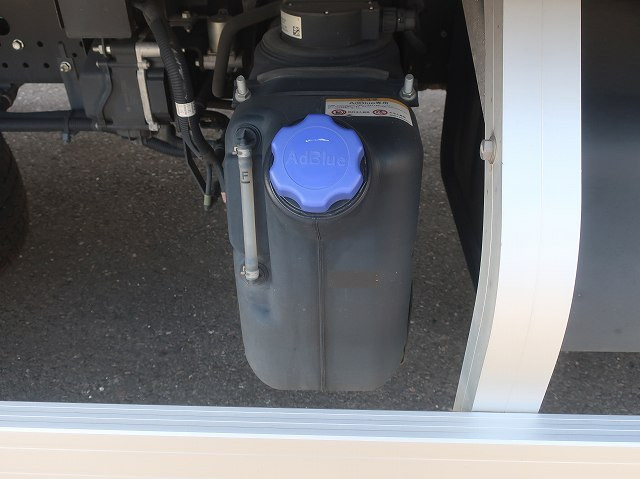 中古トラック いすゞアルミウィング ＃10