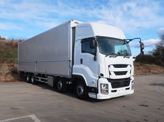 中古トラック いすゞ ギガ 大型アルミウィング