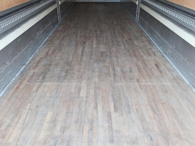 中古トラック いすゞアルミウィング ＃10