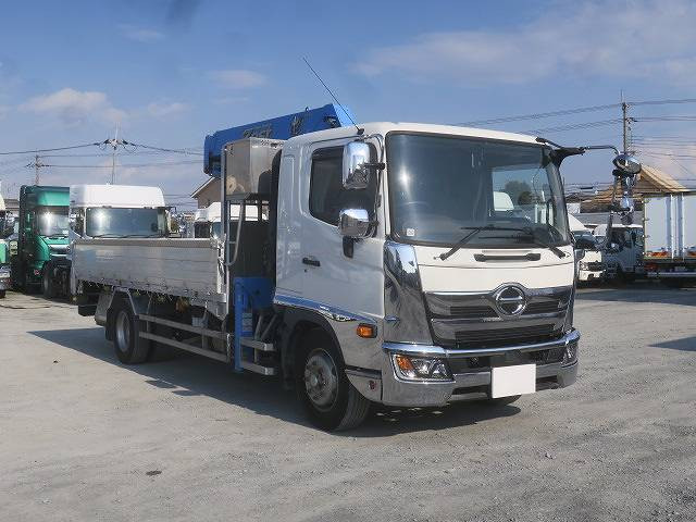 中古トラック 日野クレーン付平ボディ ＃2