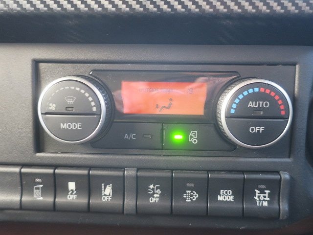 中古トラック 日野クレーン付平ボディ ＃18