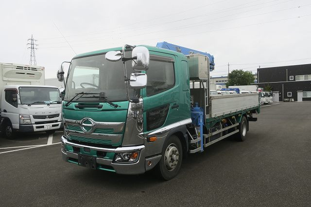 日野　クレーン付