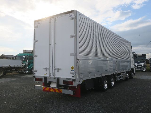 中古トラック 三菱ふそうアルミウィング ＃3