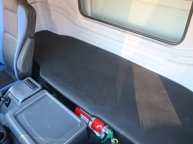 中古トラック いすゞアルミウィング ＃23