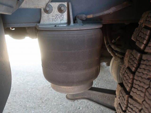 中古トラック いすゞ ギガ 大型アルミウィング