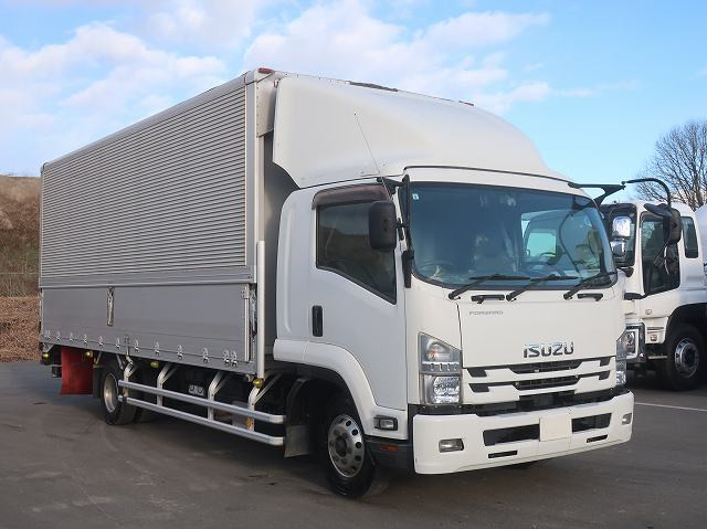 中古トラック いすゞアルミウィング ＃2