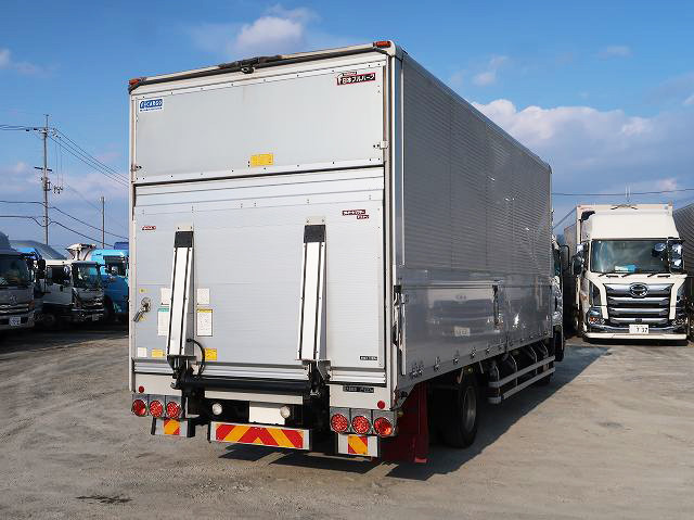 中古トラック いすゞアルミウィング ＃3