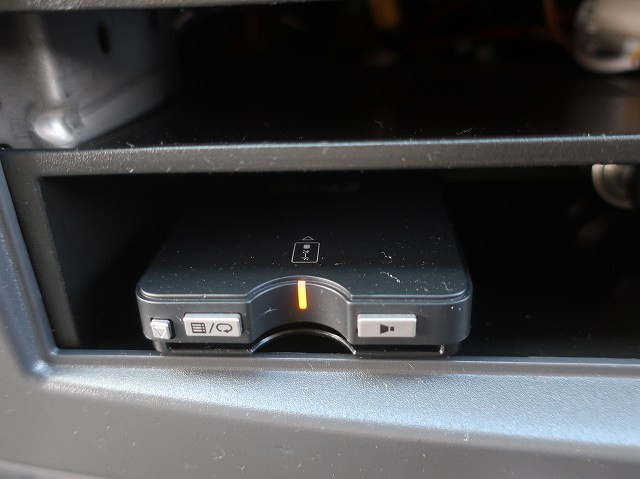 中古トラック いすゞ フォワード 中型アルミウィング