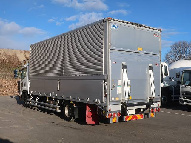 中古トラック いすゞ フォワード 中型アルミウィング