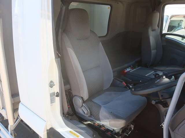 中古トラック いすゞアルミウィング ＃14