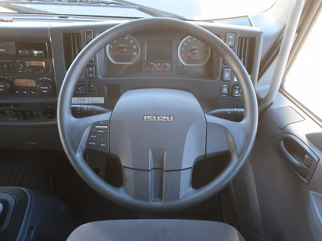 中古トラック いすゞアルミウィング ＃16