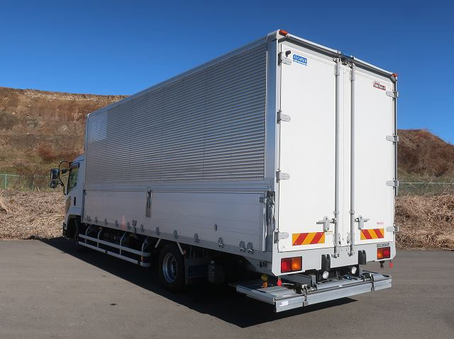 中古トラック いすゞアルミウィング #4