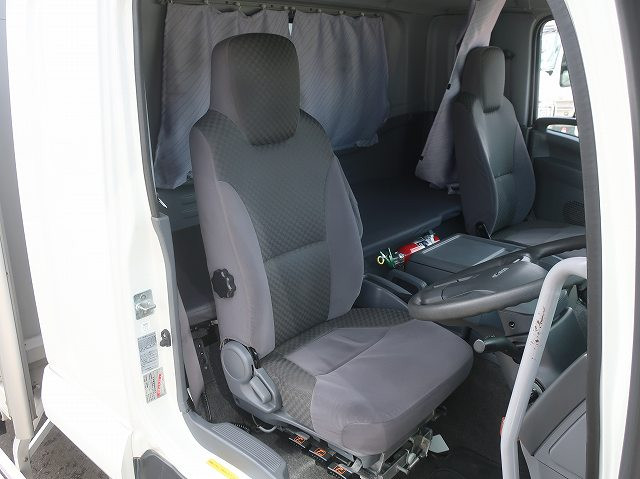 中古トラック いすゞアルミウィング #13