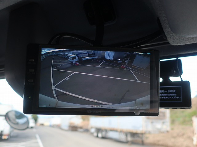 中古トラック いすゞ フォワード 中型アルミウィング