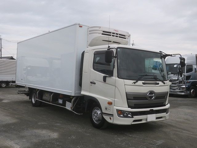 中古トラック 日野冷凍バン ＃2