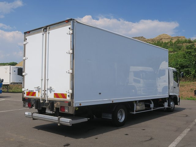 中古トラック 日野冷凍バン ＃3