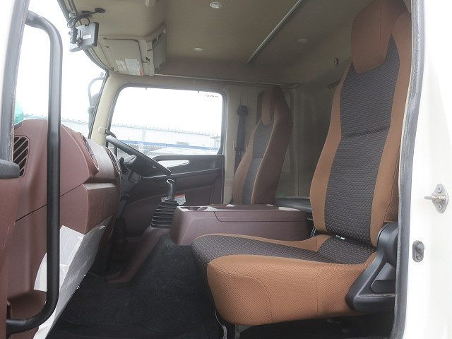 中古トラック 日野冷凍バン ＃22