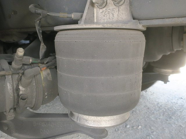 中古トラック いすゞ ギガ 大型アルミウィング