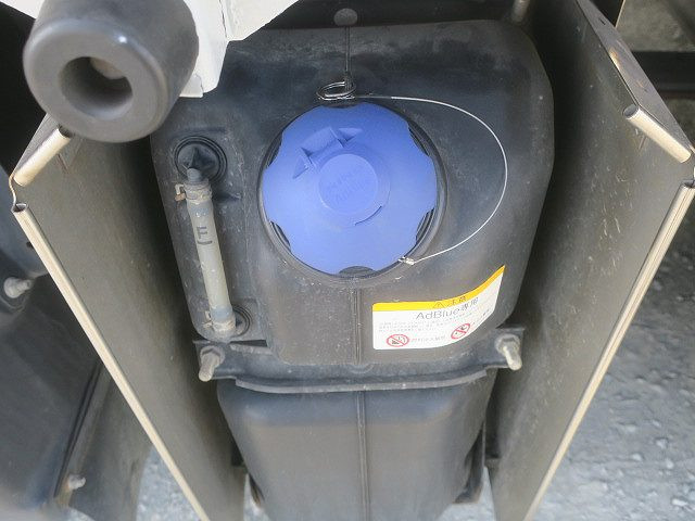 中古トラック いすゞ ギガ 大型アルミウィング