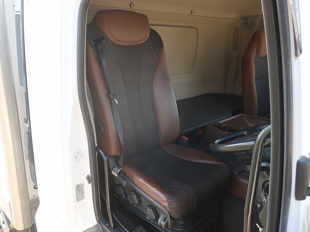 中古トラック 日野冷凍バン ＃15