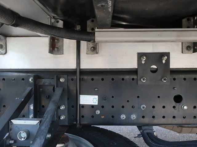 中古トラック いすゞアルミウィング ＃9