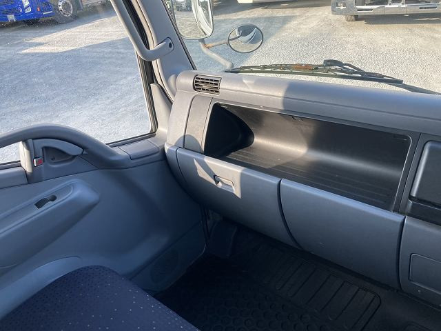 中古トラック 三菱ふそう キャンター 小型アルミバン