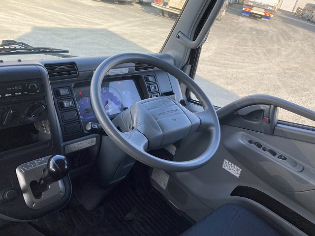 中古トラック 三菱ふそう キャンター 小型アルミバン