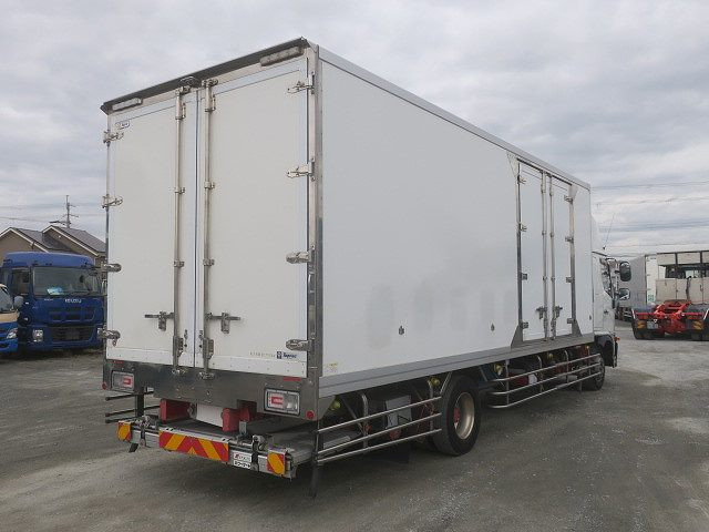 中古トラック 日野 レンジャー 中型冷凍バン