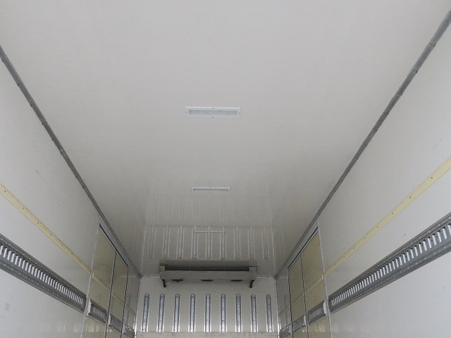 中古トラック 日野冷凍バン ＃6