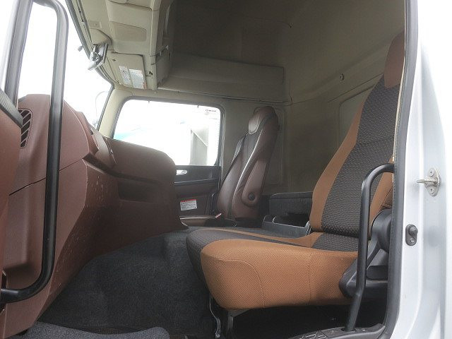 中古トラック 日野 プロフィア 大型アルミウィング