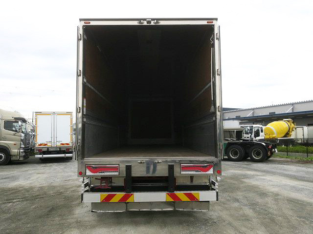 中古トラック 日野 プロフィア 大型アルミウィング