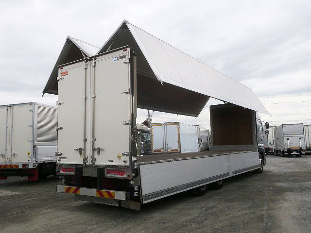 中古トラック 日野 プロフィア 大型アルミウィング