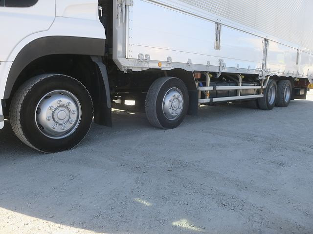 中古トラック UDトラックスアルミウィング ＃13