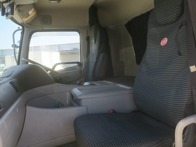 中古トラック UDトラックスアルミウィング ＃24