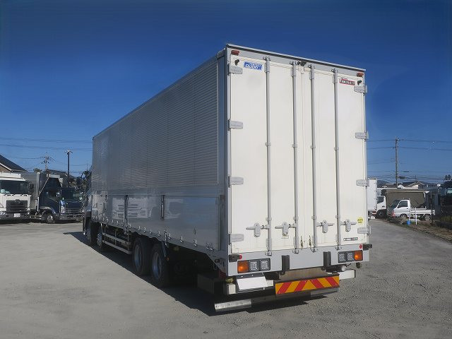 中古トラック UDトラックスアルミウィング ＃4