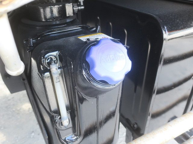 中古トラック 日野 プロフィア 大型平ボディアルミブロック