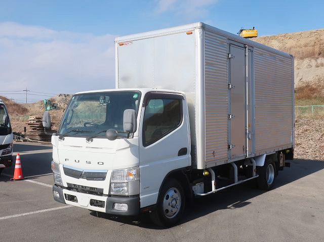 2017 Mitsubishi Fuso Canter 2-ton aluminum van, standard long, 219cm interior height, combination gate, low-floor left-side door, two-stage lashing rails, 150 horsepower. [Eligible for medium-duty vehicle licenses (excluding 5-ton limited edition)]