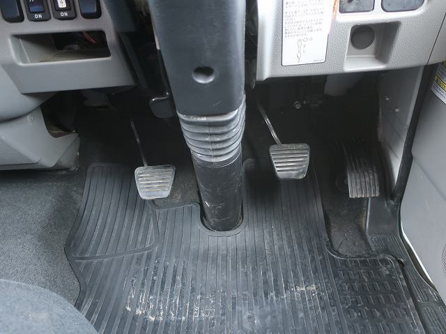 中古トラック 三菱ふそうアルミバン ＃20