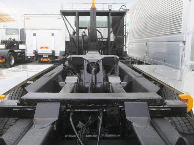 中古トラック 三菱ふそうアームロール ＃8