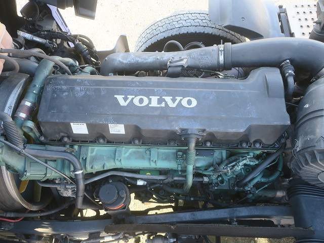 中古トラック ボルボトラクタヘッド ＃12